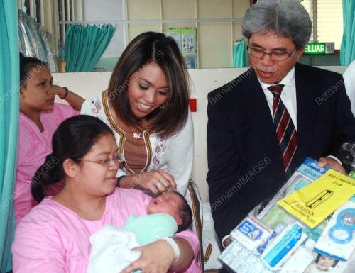 HARI IBU