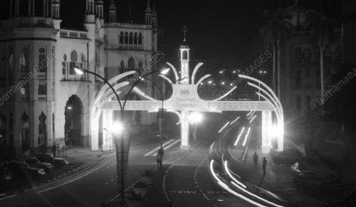 KL05_23072015_PINTU_AGONG
