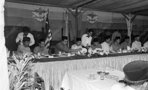 KL05_23072015_PM_BERBUKA