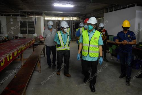 DATUK SERI FADILLAH YUSOF