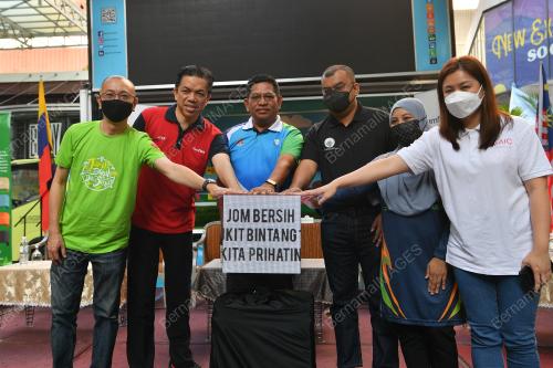 ROSLI NORDIN