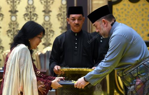 KL05_23092017_AGONG
