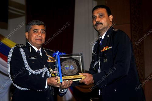 KL05_23102015_POLIS