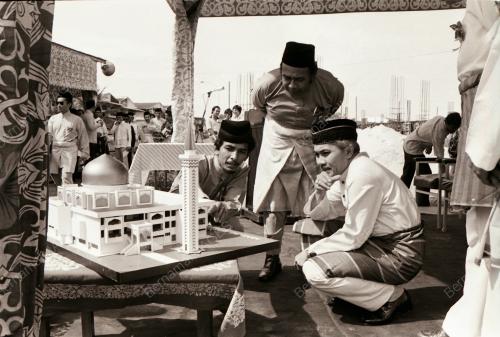 DATUK ABDUL TAIB MAHMUD