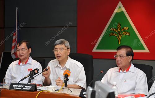 KL05_23112013_GERAKAN