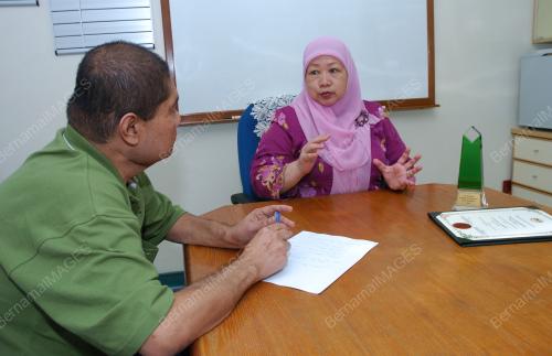 PROF MADYA ROHANI ARSHAD