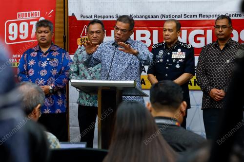 DATUK SERI SAIFUDDIN NASUTION ISMAIL