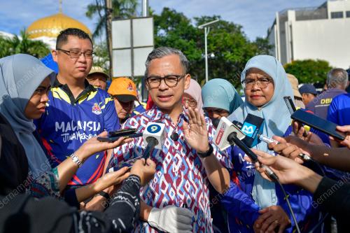 FAHMI FADZIL