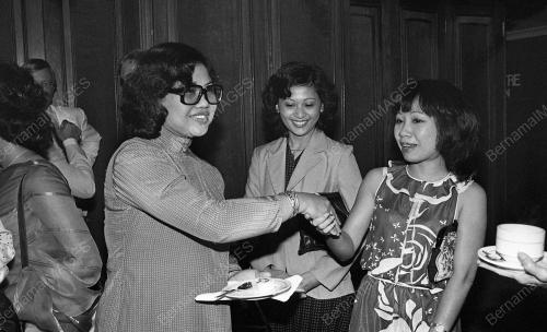 RAFIDAH AZIZ