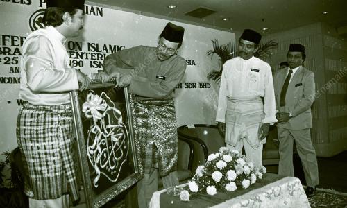 KL05_250690_PERSIDANGAN