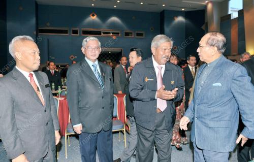 DATUK SERI DR RAIS YATIM