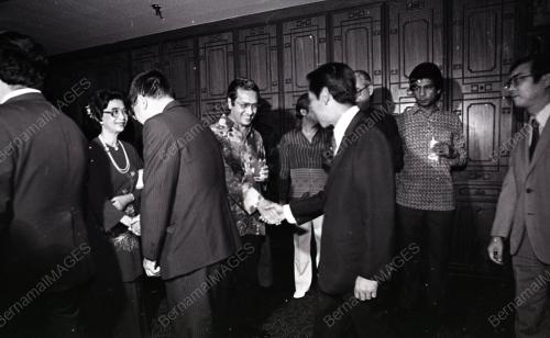 DR MAHATHIR MOHAMAD