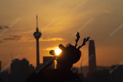 MATAHARI TERBIT DI KUALA LUMPUR