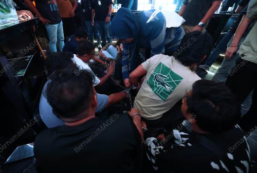 JABATAN IMIGRESEN MALAYSIA