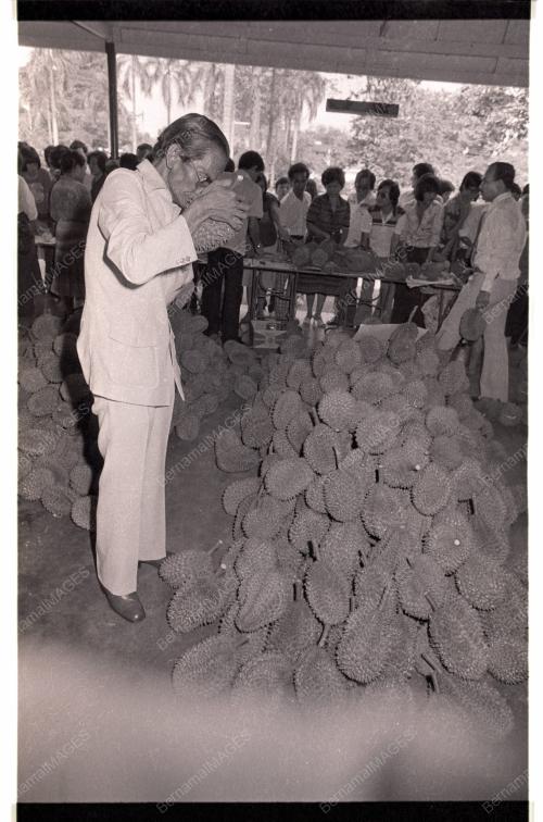 DURIAN THAI