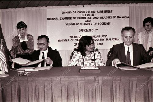 YB DATO' SERI RAFIDAH AZIZ