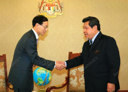 PENDEKAR AMIN MULIA
