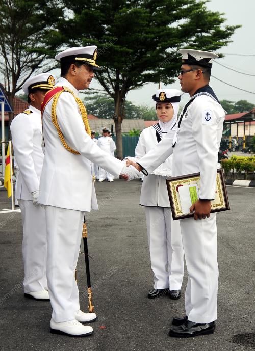 KL05_27042015_HARI_TLDM