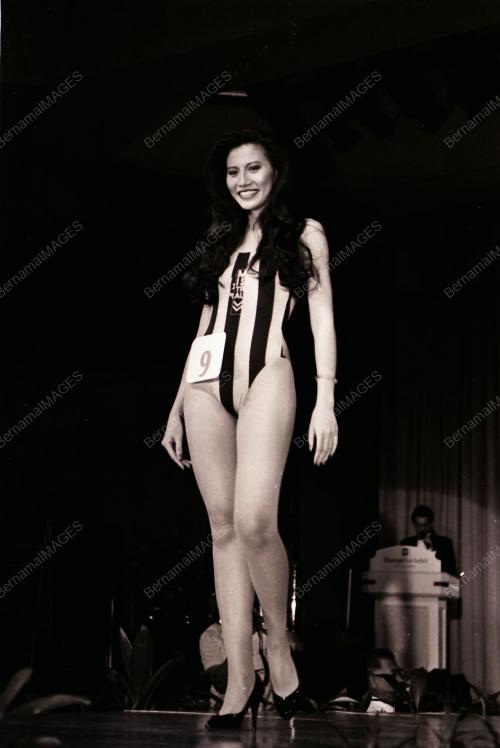 MISS WONDERLAND MALAYSIA 1990