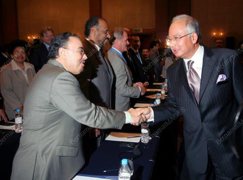 MOHD NAJIB TUN ABDUL RAZAK