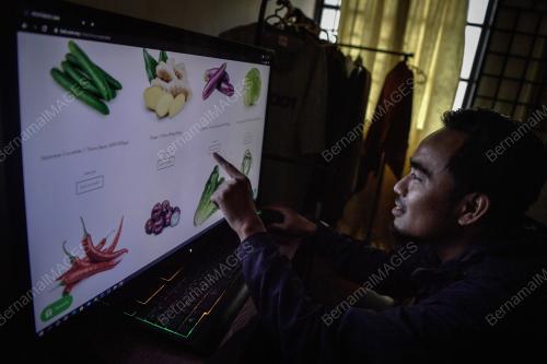 KAWALAN PERGERAKAN KENDIRI DAN KELUARGA