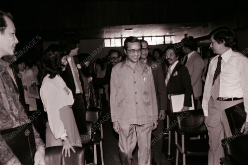 DATUK SERI DR. MAHATHIR BIN MOHAMAD