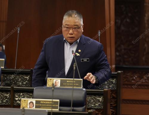 DATUK SERI TIONG KING SING