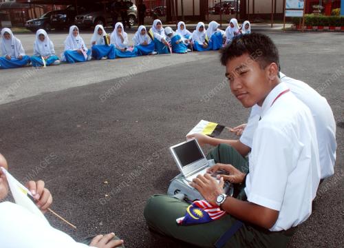 SEKOLAH MENENGAH KEBANGSAAN TAMAN MELATI