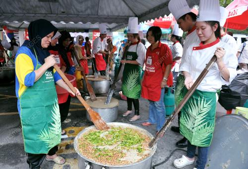 KL05_28072012_BUBUR_LAMBUK