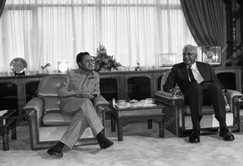 KL05_28082015_MENTERI_FIJI