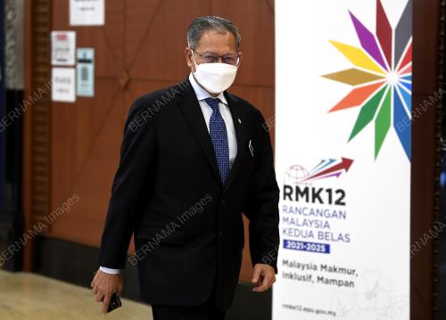 DATUK SERI MUSTAPA MOHAMED