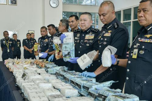 DATUK SERI KHAW KOK CHIN