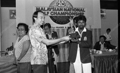 KL05_29012015_KEJOHANAN_GOLF