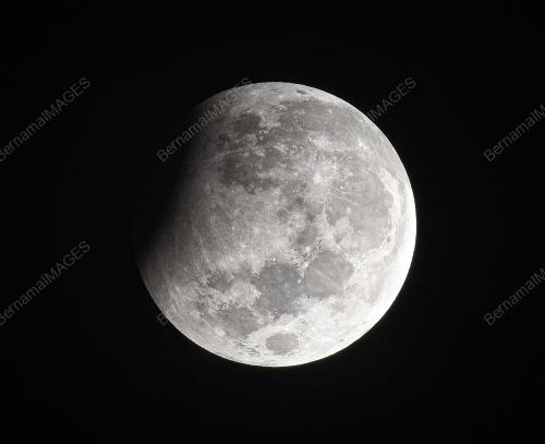 GERHANA BULAN SEPARA