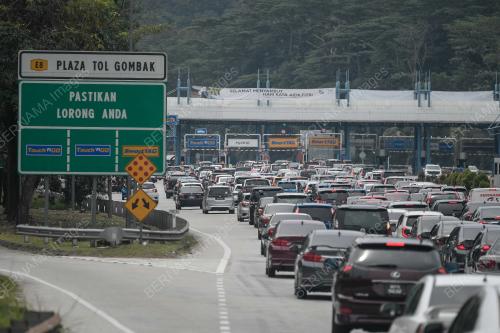 ALIRAN TRAFIK KE PANTAI TIMUR
