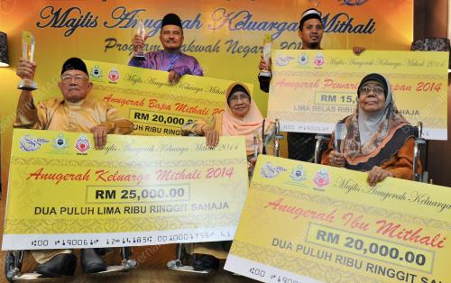 KL05_30082014_ANUGERAH