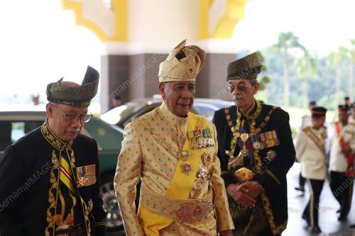 AL-AMINUL KARIM SULTAN SALLEHUDDIN SULTAN BADLISHAH