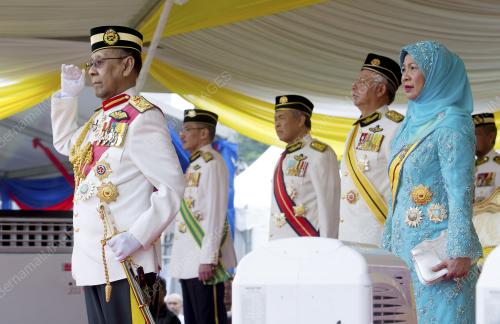 KL05_31072015_PAHLAWAN