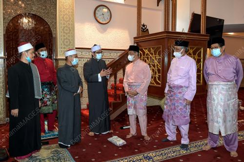 TAN SRI MUHYIDDIN YASSIN