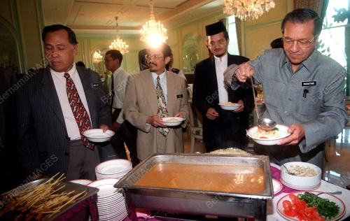 KL06-030200_RAYA-JPM_07012016