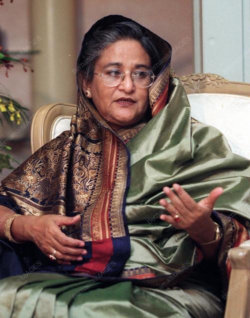 KL06-03_08_2000_HASINA-BERNAMA_12012016