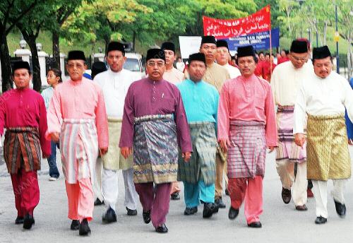 KL06-04_06_2001_MAULIDUR_04062001