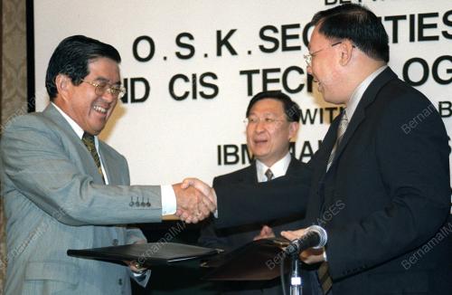 KL06-07_08_2000_SIGNING_OSK-CIS_12012016