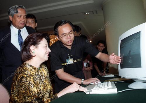 KL06-09_06_2000INTERNET_BANKING_08012016