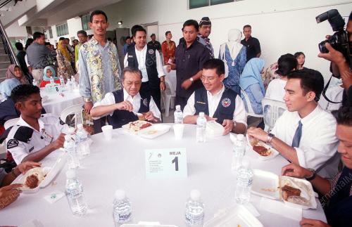 KL06-18_02_2001_PM-NASI_19012016