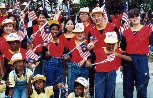 KL06-25_08_2000_FLAG_12012016