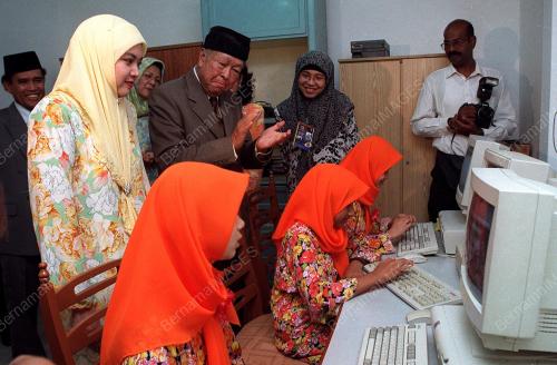 KL06-27_05_2000_AGONG-RACTAR_07012016