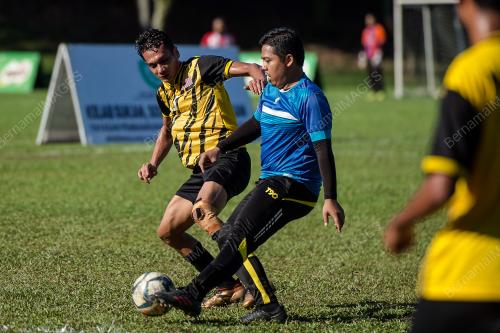 PERLAWANAN SIMULASI BOLA SEPAK PARA
