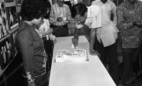 ULANGTAHUN JABATAN FOTO