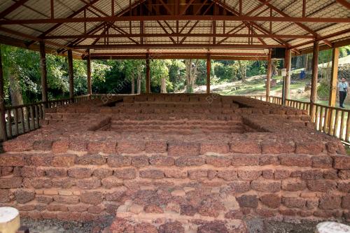 LEMBAH BUJANG